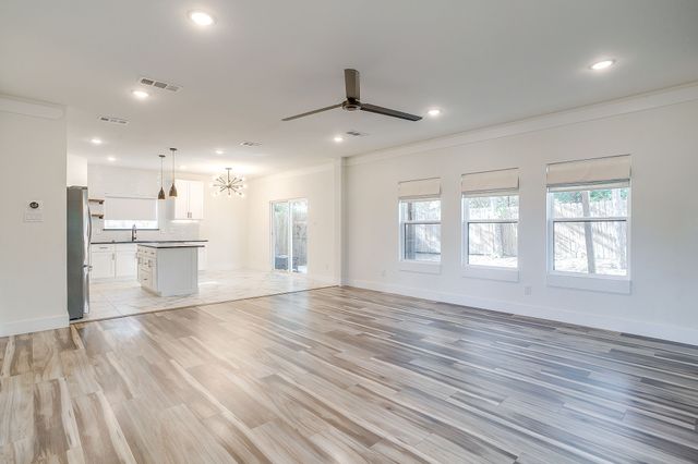 2921 Gipson Street, Fort Worth, TX 76111