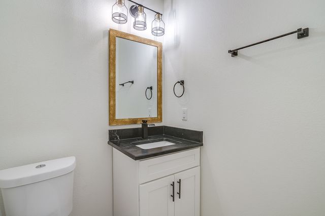 2921 Gipson Street, Fort Worth, TX 76111