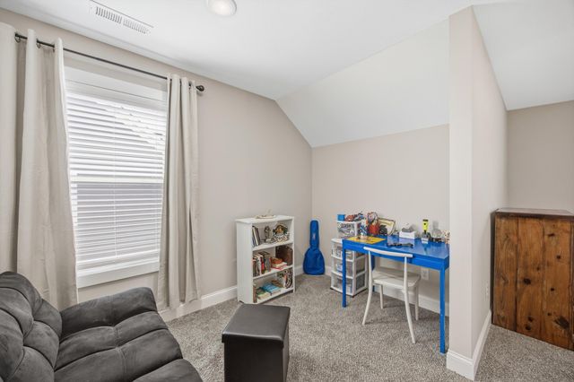 8921 Silver Maple Drive, Ooltewah, TN 37363