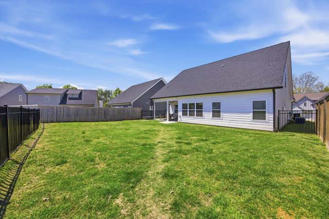 8921 Silver Maple Drive, Ooltewah, TN 37363