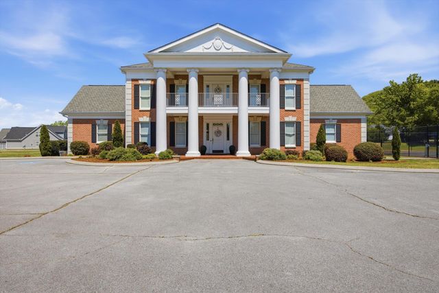 8921 Silver Maple Drive, Ooltewah, TN 37363