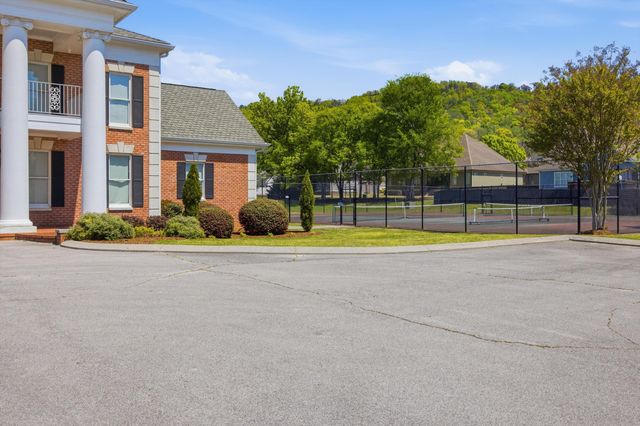 8921 Silver Maple Drive, Ooltewah, TN 37363