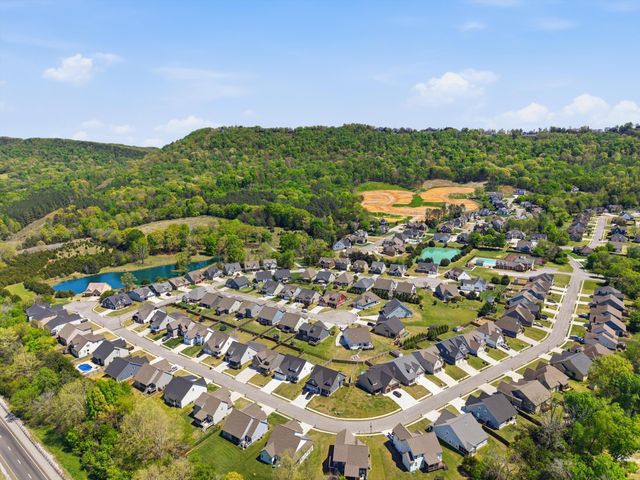 8921 Silver Maple Drive, Ooltewah, TN 37363