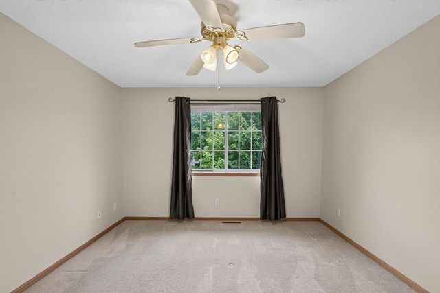 2407 Harvest Way, Chanhassen, MN 55317