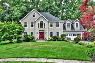 48 Ackerman St, Waldwick Boro, NJ 07463