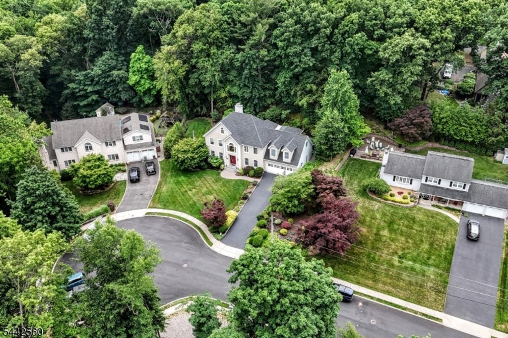 48 Ackerman St, Waldwick Boro, NJ 07463 — photo 3
