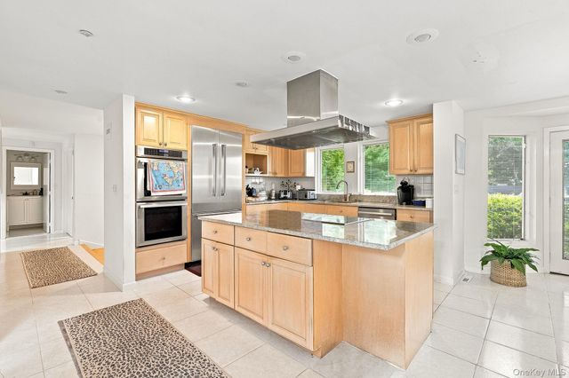 35 Highridge Road, Hartsdale, NY 10530