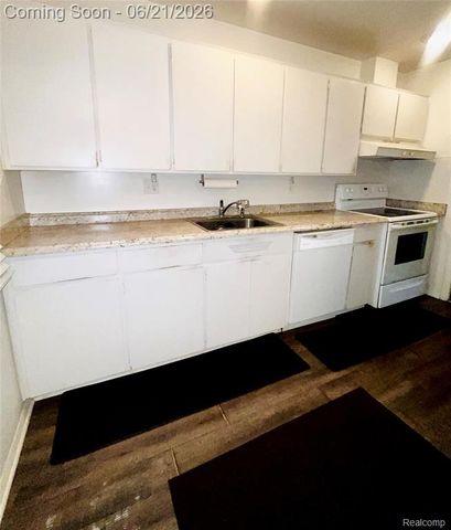 4413 Greenbrook Lane, Flint, MI 48507