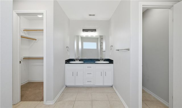 3338 Wood Creek Dr, Corpus Christi, TX 78410