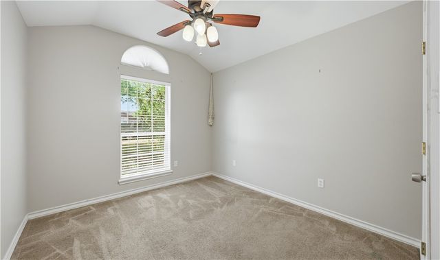 3338 Wood Creek Dr, Corpus Christi, TX 78410