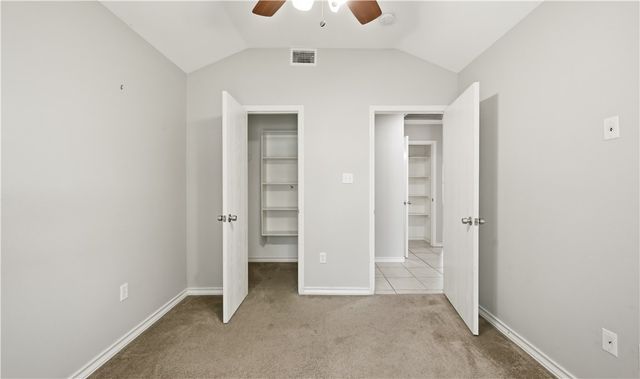 3338 Wood Creek Dr, Corpus Christi, TX 78410