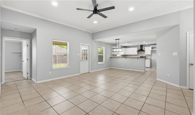 3338 Wood Creek Dr, Corpus Christi, TX 78410