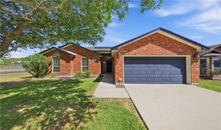 3338 Wood Creek Dr, Corpus Christi, TX 78410