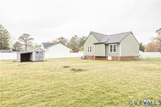 3601 E Chagford Ter, Chester, VA 23831