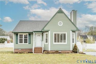 3601 E Chagford Ter, Chester, VA 23831