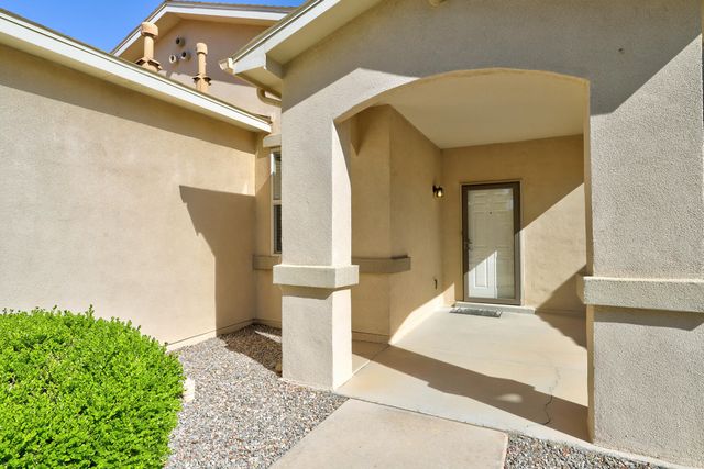 2223 Montevine Avenue SE, Rio Rancho, NM 87124