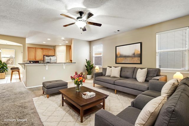 2223 Montevine Avenue SE, Rio Rancho, NM 87124