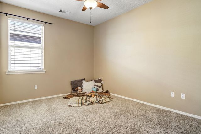 2223 Montevine Avenue SE, Rio Rancho, NM 87124