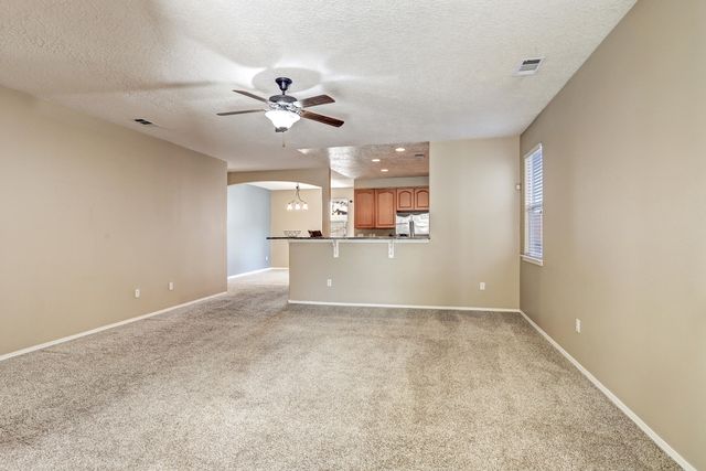 2223 Montevine Avenue SE, Rio Rancho, NM 87124