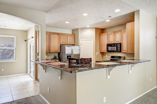 2223 Montevine Avenue SE, Rio Rancho, NM 87124