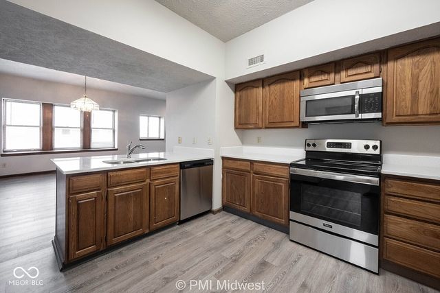 3715 N Meridian Street 1A, Indianapolis, IN 46208