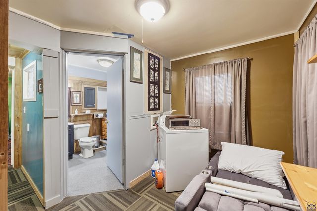 2429 SW Harrison ST, Topeka, KS 66611