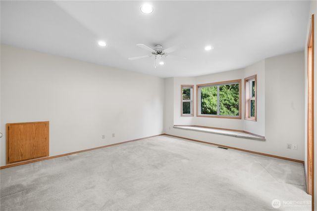 18125 Cedarbough Loop, Arlington, WA 98223