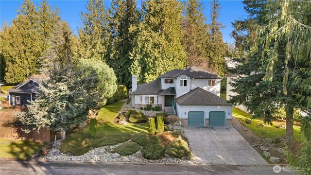 18125 Cedarbough Loop, Arlington, WA 98223