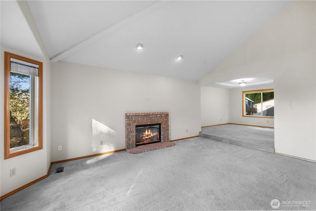 18125 Cedarbough Loop, Arlington, WA 98223