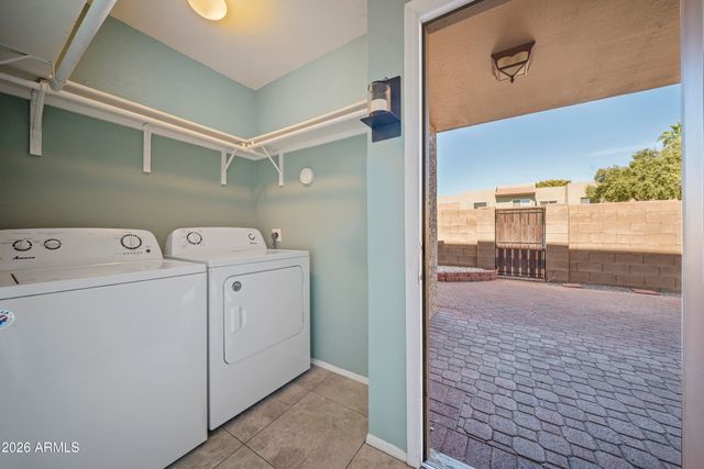 222 W BROWN Road 4, Mesa, AZ 85201