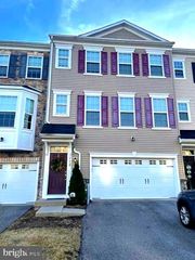 112 GRAYSTONE DR, Feasterville Trevose, PA 19053