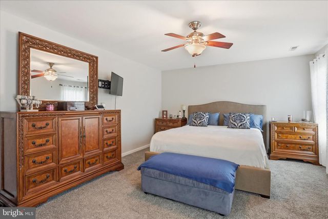 171 WEBBER SPRINGS DR, Inwood, WV 25428