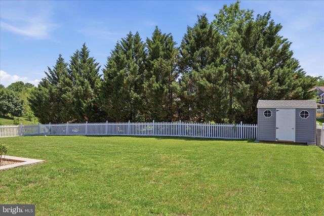 171 WEBBER SPRINGS DR, Inwood, WV 25428