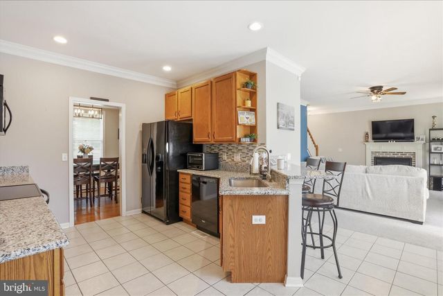 171 WEBBER SPRINGS DR, Inwood, WV 25428