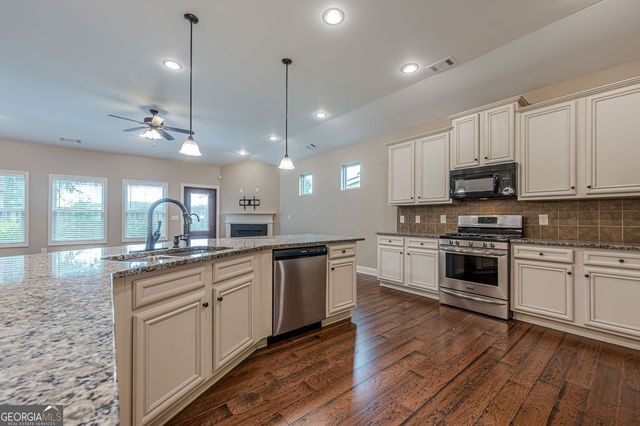 1690 Piedmont Lane, Cumming, GA 30040