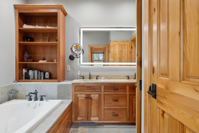 15193 Wilderness Trail, Crosslake, MN 56442