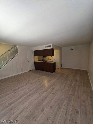 1507 Elizabeth Avenue 3, Las Vegas, NV 89119