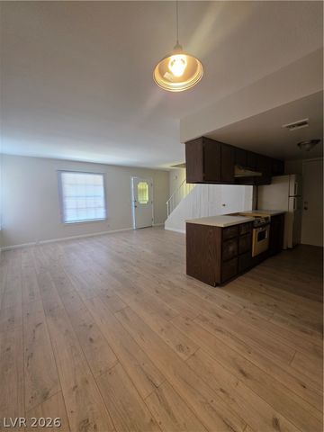 1507 Elizabeth Avenue 3, Las Vegas, NV 89119