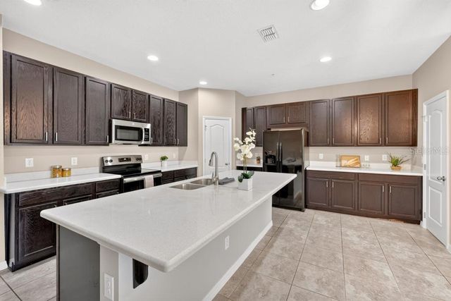 409 MERRY BROOK CIRCLE, Sanford, FL 32771