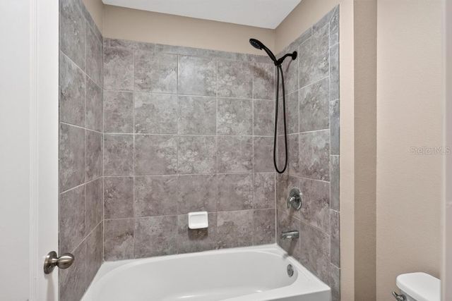 409 MERRY BROOK CIRCLE, Sanford, FL 32771