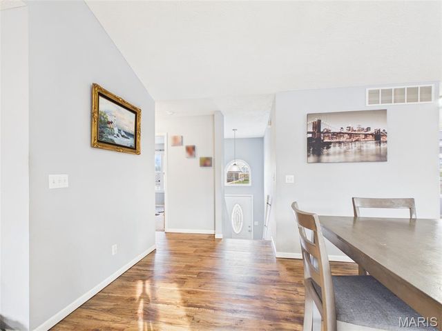 15781 Terris Lane, St Robert, MO 65584