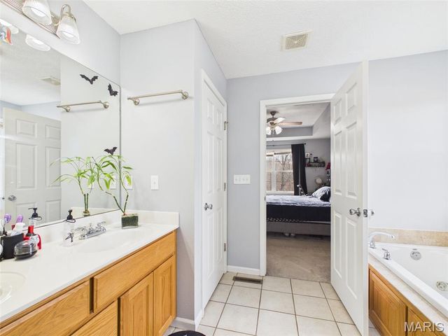 15781 Terris Lane, St Robert, MO 65584