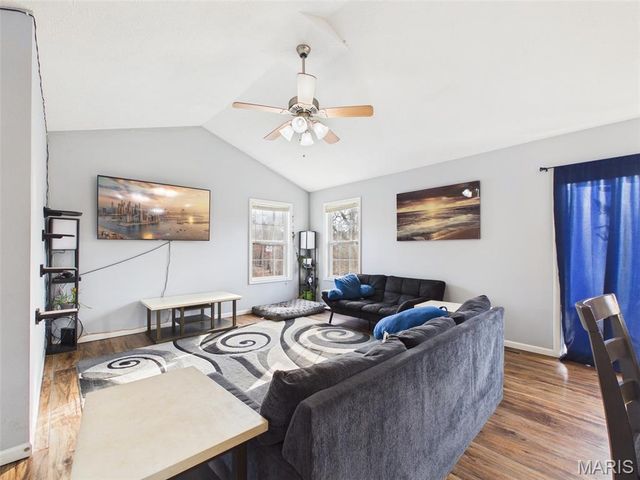 15781 Terris Lane, St Robert, MO 65584