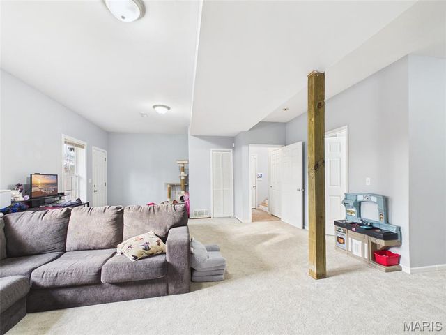 15781 Terris Lane, St Robert, MO 65584