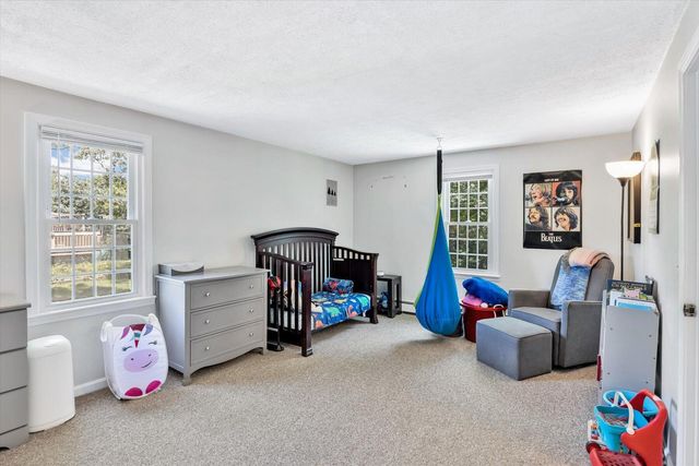 27 Oregon Road, Mashpee, MA 02649