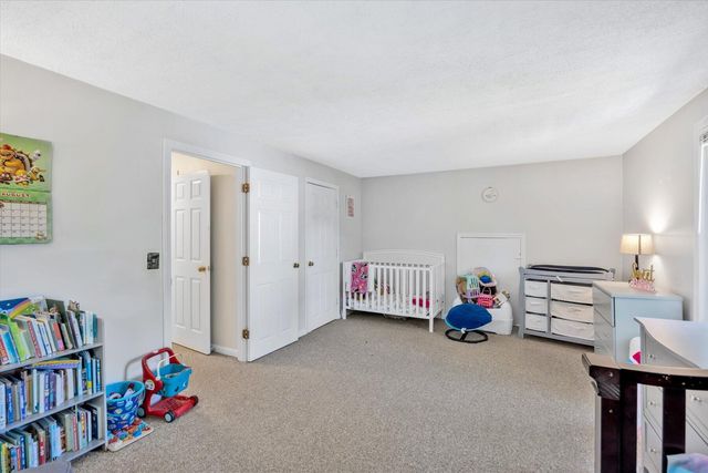 27 Oregon Road, Mashpee, MA 02649