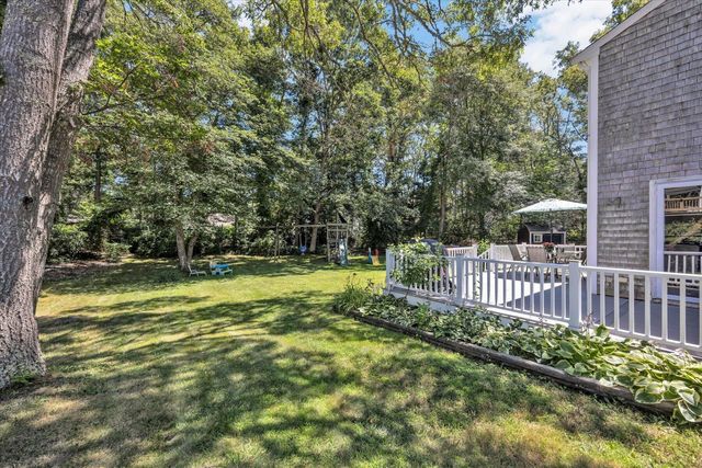 27 Oregon Road, Mashpee, MA 02649