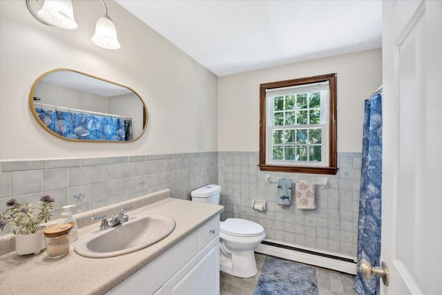 27 Oregon Road, Mashpee, MA 02649