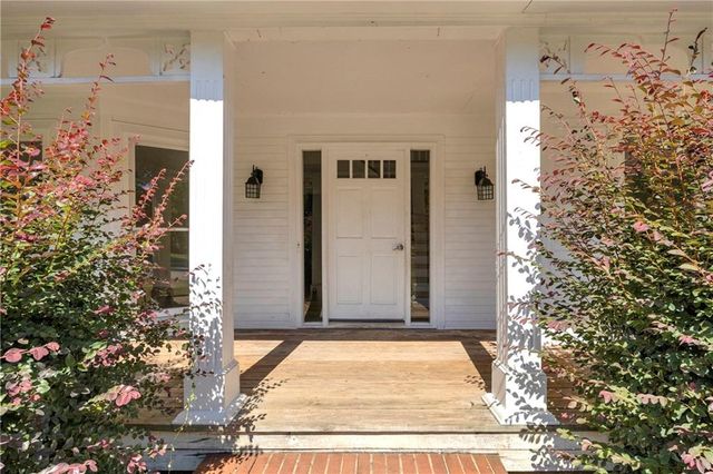 667 Michelle Court, Lawrenceville, GA 30044