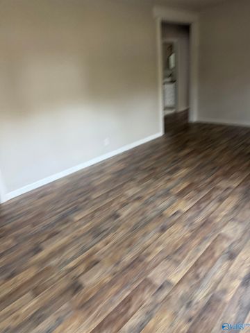 2215 Sullivan Road NW, Huntsville, AL 35810